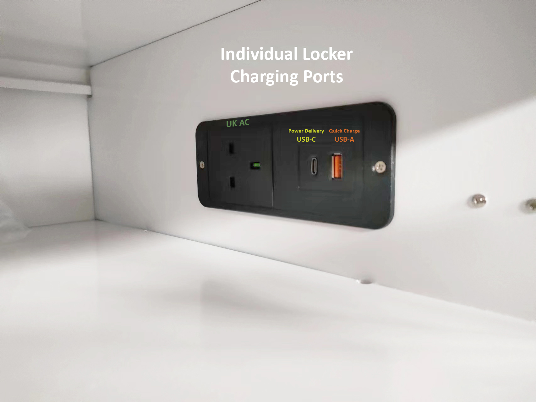 CM24 Charging Ports 01